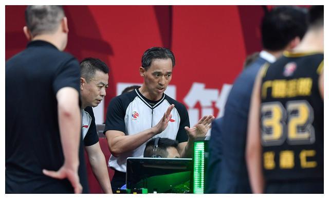  科隆队长红牌上诉成功减免一场禁赛  